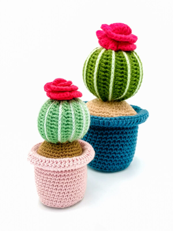 amigurumi cactus flor maxi mini